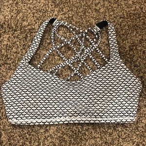 Lululemon Free to Be Sports Bra
